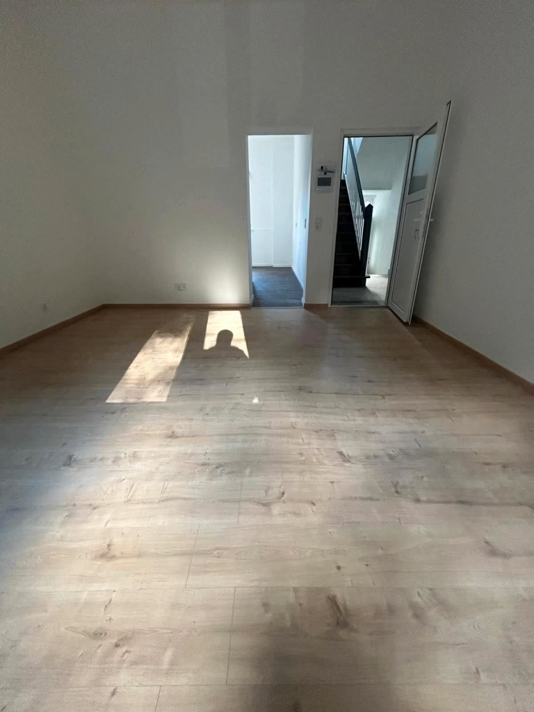 1-Zimmer-Wohnung im Erdgeschoss rechts, Güdingen – Hauptbild