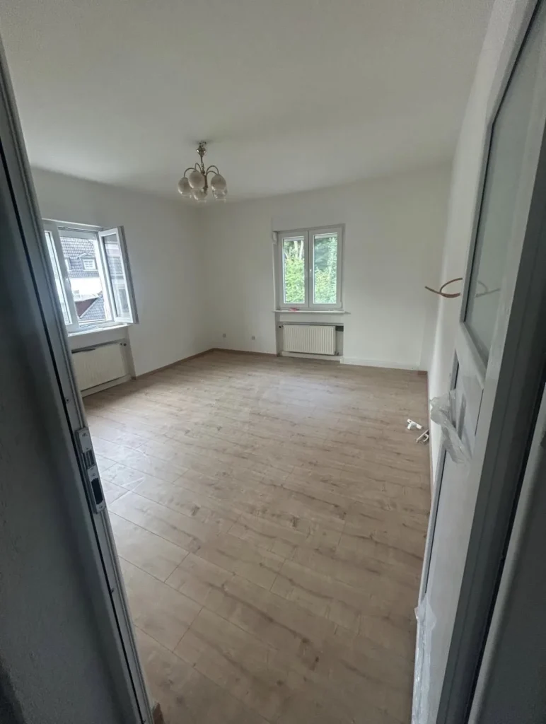 1-Zimmer-Wohnung 1. OG links, Saarbrücken-Güdingen – Hauptbild