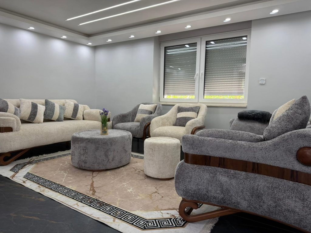 Ferienwohnung Saarbrücken mit 2 Schlafzimmern – Hauptbild